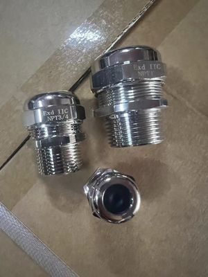 بيع بالجملة جودة جيدة فضة مضادة للانفجار المعدنية المقاومة للماء الكابل الغدد البدلة للكابل غير مدرعة أو مدرعة