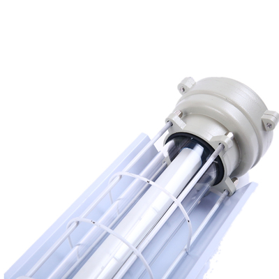 أضواء LED عالية الإضاءة المقاومة للانفجار في الهواء الطلق مع خرز مصباح CREE وتركيب دعامة التثبيت
