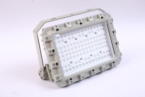 كشاف LED مضاد للانفجار خفيف الوزن 13 كجم مع كفاءة 140 لومن/واط واستهلاك طاقة 50-100 واط