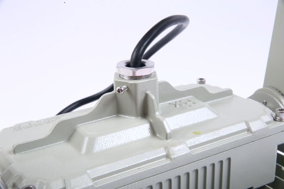 الضوء العالي 50w 100w 150w 200w مضاد للانفجارات في الهواء الطلق مضاد للماء مصباح الفيضانات مع خمس سنوات من الضمان