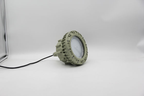 مصباح خليج عالي مقاوم للغبار والماء IP66 معتمد من ATEX/IECEx ومضاد للانفجار بقدرة 100 واط و 150 واط لمنصات النفط والمصانع الكيميائية