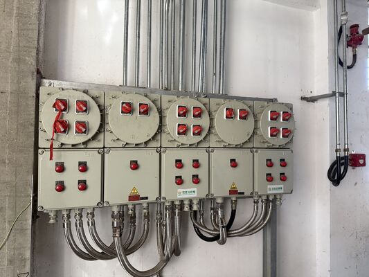 لوحات توزيع IIB T4 ATEX المقاومة للهب، لوحة تحكم مقاومة للانفجار، سبائك الألومنيوم، للاستخدام في النفط والغاز