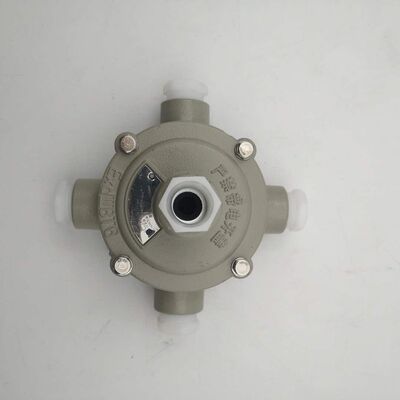 المعدات المقاومة للانفجار معتمدة ATEX RoHS CNEX ISO9001 ISO14001 ISO45001 الجهد 220VAC 380VAC مصممة للعمل الآمن