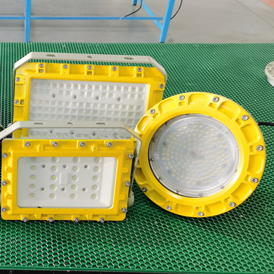 لوحة إضاءة مقاومة للانفجار من Atex 24000 لومن 240 وات أضواء LED عالية خليج