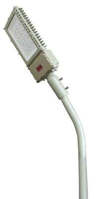 ضوء الشارع الخارجي ضد الانفجار الطاقة الشمسية Ip66 100w 200w مصدر ضوء الفيضان الكفاءة 130lm / w مع ضمان لمدة خمس سنوات