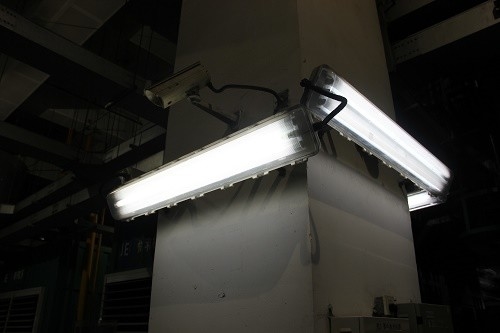 120 درجة زاوية شعاع مضادة للانفجار إضاءة أنابيب LED مع الصناعة المتقدمة الايندوزية و &gt; 80 CRI