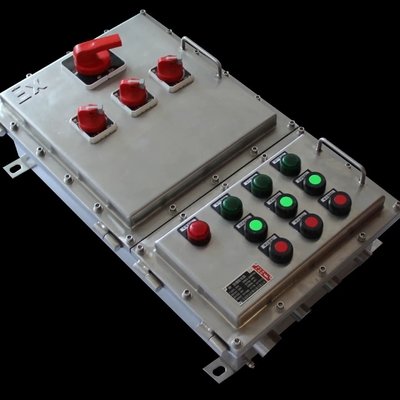 معتمد ATEX CNEX CXM Series Ex D E IIC صندوق توزيع الإضاءة المقاوم للشعلة حماية IP66 غطاء الألومنيوم الدائم للمناطق الخطرة