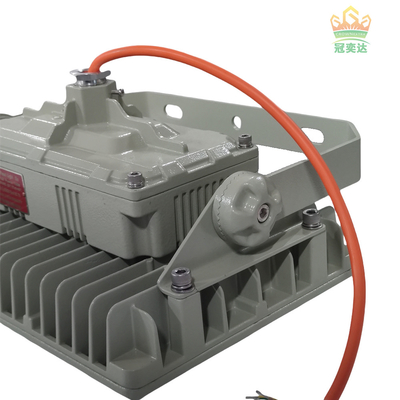 الكفاءة الممتازة 130lm / W مصباح الفيضانات LED Atex 100W 200W للبيئات الصناعية القاسية