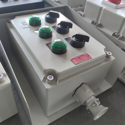 محطات صناديق التوزيع المقاومة للانفجار IP66 WF2 محطة ميناء مقاومة للماء تستخدم مع ATEX CNEX