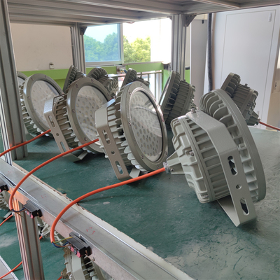 50000 ساعة حياة طويلة WF2 ضوء خليج LED مضاد للانفجار IP66 للمحطة البحرية البحرية