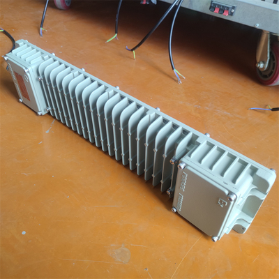 ضوء خطي مضاد للنفايات ATEX IEC IP66 WF2 مع ألومنيوم صناعي مصباح LED الملاحية الإضاءة 90-295V 100Watt