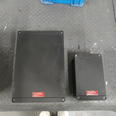 البلاستيك الكامل ((GRP) Exproof لوحة التحكم المقاومة للنار مربع ATEX CNEX مقيّم WF2 AC110/220/3800/460v