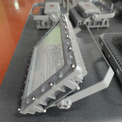 ضوء مضاد للانفجار ضوء مضاد للتآكل CREE LED Floodlight مع MEANWELL Driver 145Watt 160lm/w