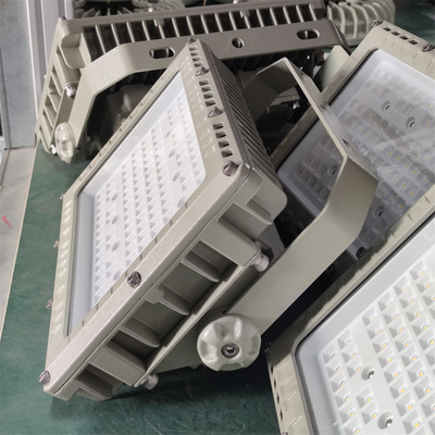 ضوء الفيضانات LED مضاد للانفجار لمصابيح CREE للمناطق الخطرة البحرية