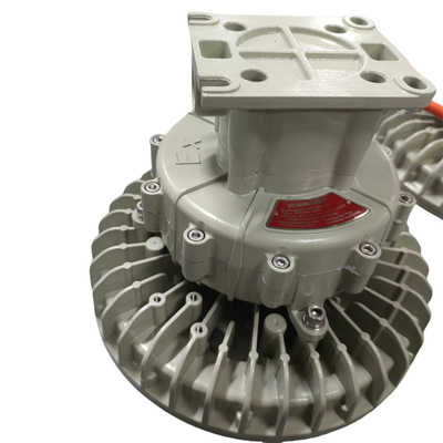 مصابيح LED مضادة للانفجار ATEX IEC مع 185lm / w كفاءة الطاقة IP66 WF2 للمناطق 1 النفط غاز الضوء الصناعي