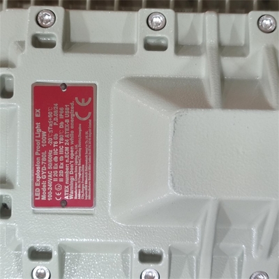 Ex d ATEX LED ضوء مربع مضاد للانفجار 4000K قابل للتخفيف 90-295V للإضاءة الصناعية EPC مع حماية IP66 OEM متاحة 50-250watt