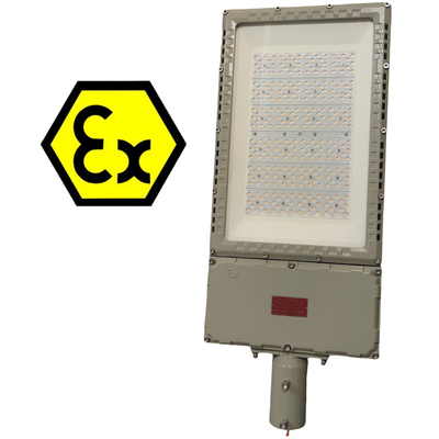 كشاف ضوئي LED مضاد للانفجار معتمد من CNEX / IECEx / ATEX، تركيب ذكي وعمر افتراضي طويل، مثالي لبيئات العمل الخطرة