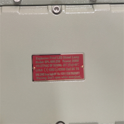ATEX 220V 380V ضوء LED مضاد للانفجارات الصف البحري الألومنيوم IP66 WF2 لصناعة النفط والغاز