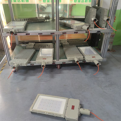 ضوء شارع شمسي LED مقاوم للانفجار ومقاوم للماء عالي السطوع 120 واط، لوحة شمسية 130 لومن/واط، مصباح خارجي مقاوم للانفجار