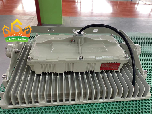 مصباح LED مضاد للشعلة CREE مع 50000 ساعة من العمر و ATEX IECEx CNEX معتمد