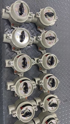 IP66 مفتاح مضاد للانفجار 220V / 380V 10A مناسب للبيئات المتفجرة