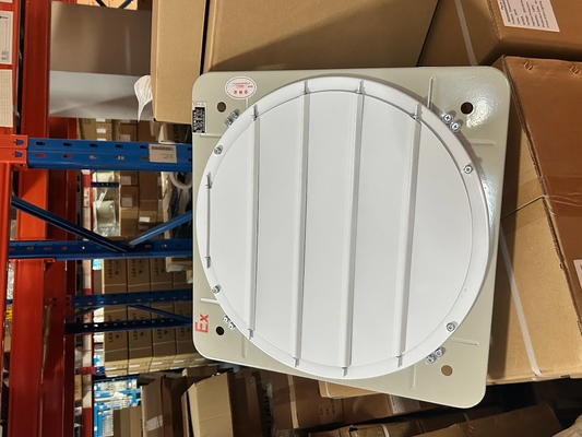 مروحة الصرف الصادرة مضادة للانفجار معتمدة من ATEX 2000-10800 م3/س IP54 حماية للصناعات الكيميائية لقطاع النفط والغاز التعدين كفاءة الطاقة