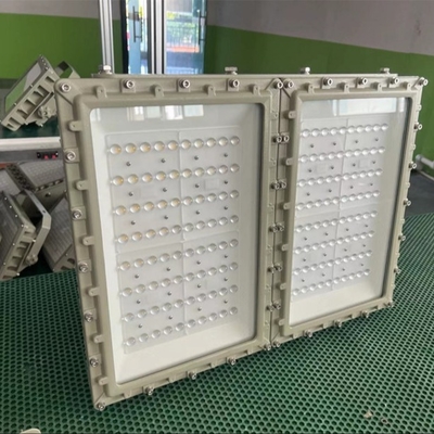 ATEX Ex d IIB T6 ضوء الفيضانات LED ضد الانفجار 11500 Lm ، 6000 K ، IP66 للمناطق 1/2 و 21/22