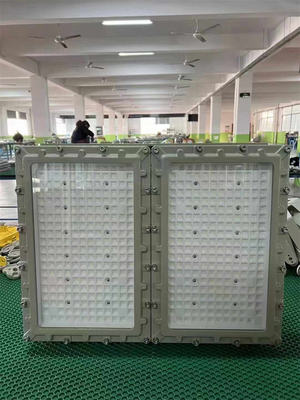 300-500 واط مضاد للانفجار ضوء فيضان مضاد للماء مضاد للتآكل 140lm / W 220v 380v