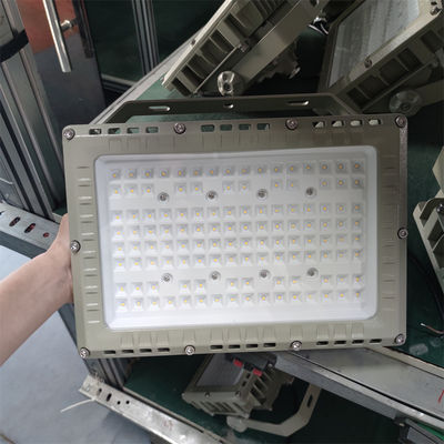 AC100-277V ضوء أرضية مصباح LED 50w/75w/100w/150w/200w/250w جودة عالية IP66 مناسبة لمرافق النفط والغاز