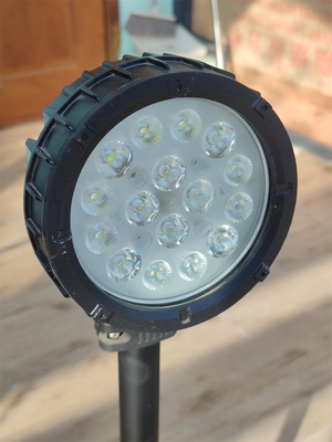 مصباح LED محمول ضد الانفجار 27W للمواقع الخطرة CNEX قابل للتخصيص