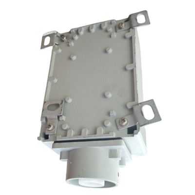 220V 380V محطة تحكم زر مضادة للانفجارات من الألومنيوم من الدرجة البحرية IP66 مضادة للتآكل مع دخول كابل مخصص آمنة ودائمة للمنطقة1 المنطقة2 المنطقة21 المنطقة22