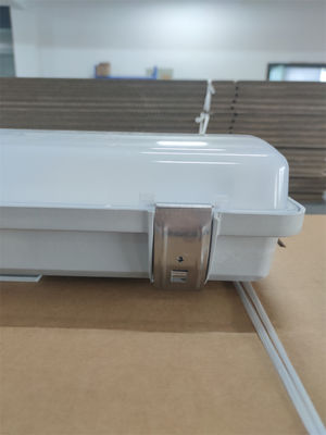 مصباح الطوارئ المقاوم للانفجار من الفولاذ المقاوم للصدأ