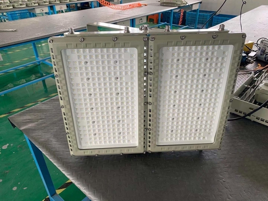 مصباح LED قابل للاستعمال الخادم OEM AC90-380V