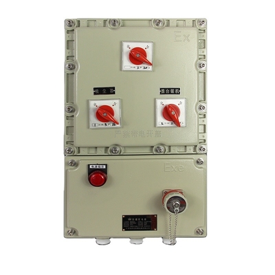خيار مقاومة للنار مع قطبين و 220V / 380V الجهد