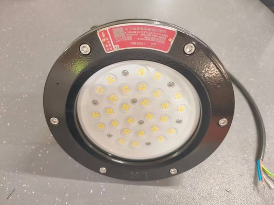 ضوء LED عالي الإضاءة مضاد للانفجار 100 واط - 240 واط معتمد من ATEX IECEx IP66