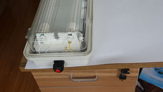 مصباح خطي مضاد للانفجار من سلسلة BYS مع شهادة ثلاثية ATEX/IECEx/CNEX المصادق عليها المنطقة الخطرة مصباح LED ، معدل IP66 ، ضمان لمدة 5 سنوات ، طاقة قابلة للتخصيص والحجم