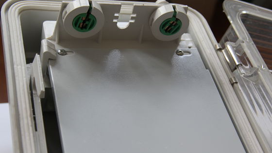 بالنسبة للمناطق الخطرة مصانع النفط والغاز الكيميائية التعدين المرافق البحرية مقاومة الانفجار خطية LED الضوء الصناعية الدرجة IP66 الإضاءة تصميم كفاءة في استخدام الطاقة يقلل من 0.6 / 1.2m دائمة ATEX / IECEx / CNEX