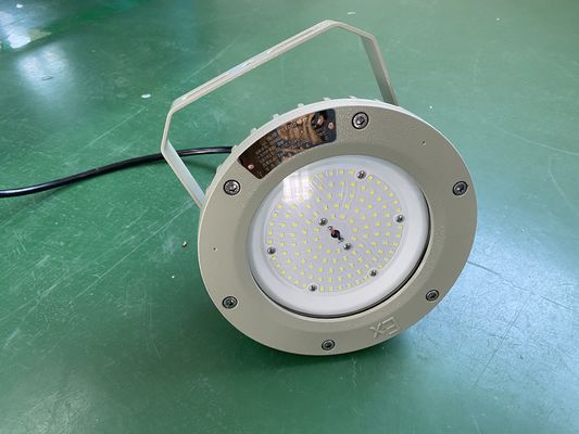 50000 ساعة عمر ATEX CNEX معتمد ضد الانفجار IP66 LED High Bay Light 100W 150W 200W للنفط الغاز الكيميائي التعدين البيئات البحرية