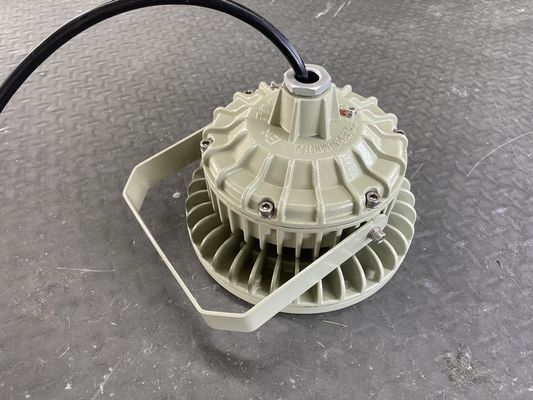 50000 ساعة عمر ATEX CNEX معتمد ضد الانفجار IP66 LED High Bay Light 100W 150W 200W للنفط الغاز الكيميائي التعدين البيئات البحرية