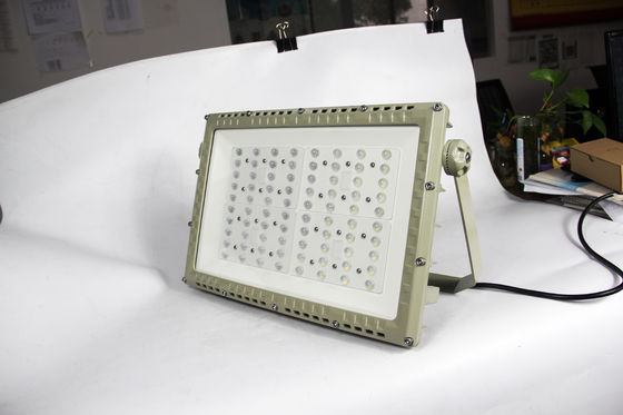 مصباح شارع LED مضاد للانفجار IECEx 250W | إضاءة مقاومة للانفجار لمواقع النفط والغاز والمواد الكيميائية