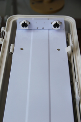 تركيبات إضاءة LED للمناطق الخطرة المعتمدة من ATEX/IECEx/CNEX، بتصنيف IP66، وضمان 5 سنوات، وواط وأحجام قابلة للتخصيص، مصباح خطي متين مقاوم للانفجار من سلسلة BYS معتمد بثلاث شهادات