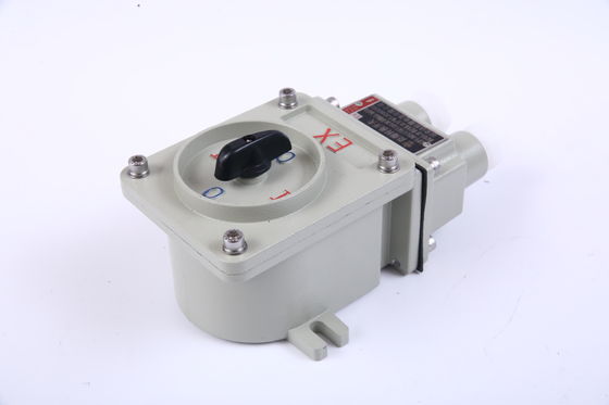 البيع الساخن AC220V / 380V سبيكة الألومنيوم معدل التغيير ضد الانفجار 5 سنوات الضمان