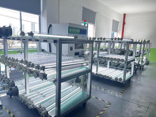 مبيعات مباشرة من المصنع مصباح الأنابيب المزدوجة الصلبة مضاد للانفجار 100lm / w 2 * 18W 2 * 36W مصباح LED