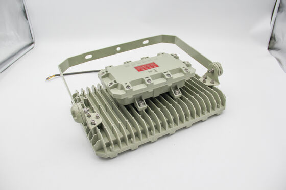 IP66 Explosion Proof 3000K-5700K LED Flood Light Oil / Gas Industry Lighting Fixture