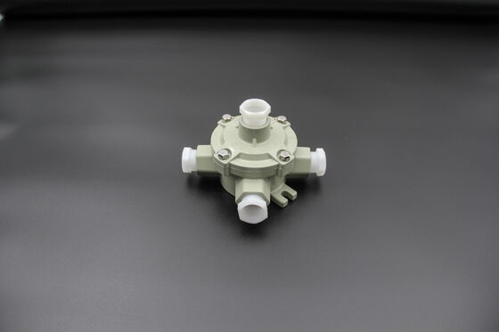 محفظة مخصصة IP66 مقاومة للماء ATEX مربع التقاطع محفظة قوة مضادة للنار 220V / 380V صندوق التقاطع الألومنيوم المصبوب