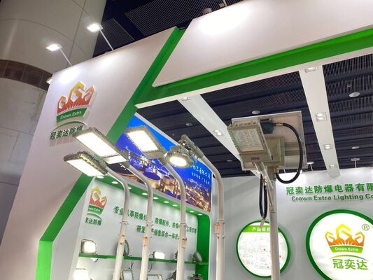 المقاومة الكيميائية الجيدة المقاومة للنار القناة المرنة المطاط الفولاذ المقاوم للصدأ القناة الكهربائية الحماية المرنة للصناعات الصناعية