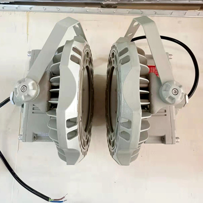 معلق مضاد للانفجار LED High Bay Light UFO 100W 200W 60W مقاوم للتآكل Tri Proof For Industrial