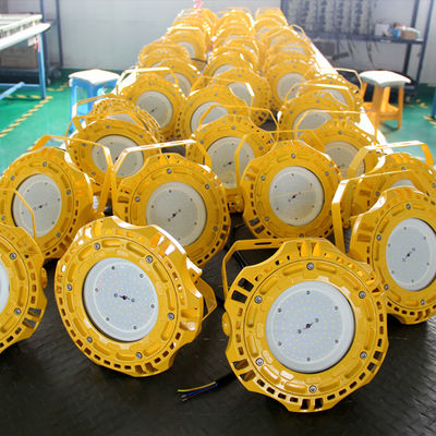 ضوء LED عالي الإضاءة مضاد للانفجار معتمد من ATEX IECEx IP66 160lm/W