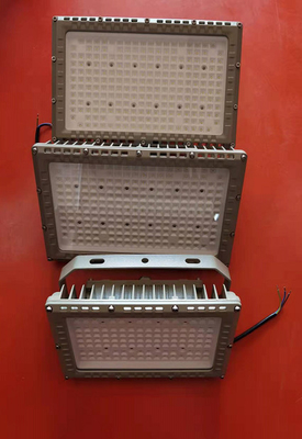 إضاءة الصناعة الكيميائية Ip66 مصباح مضاد للانفجار 50w 100w 150w 200w مضاد للانفجار